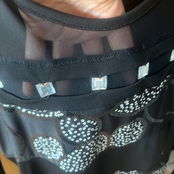 Beautiful stylish top with stones and glitters size small - Picture 9 of 9